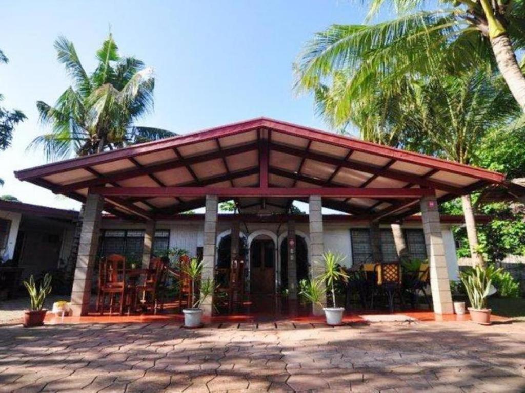 Ayahay Sa Matutina Hotel Puerto Princesa Kültér fotó