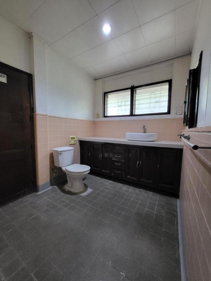 Ayahay Sa Matutina Hotel Puerto Princesa Kültér fotó
